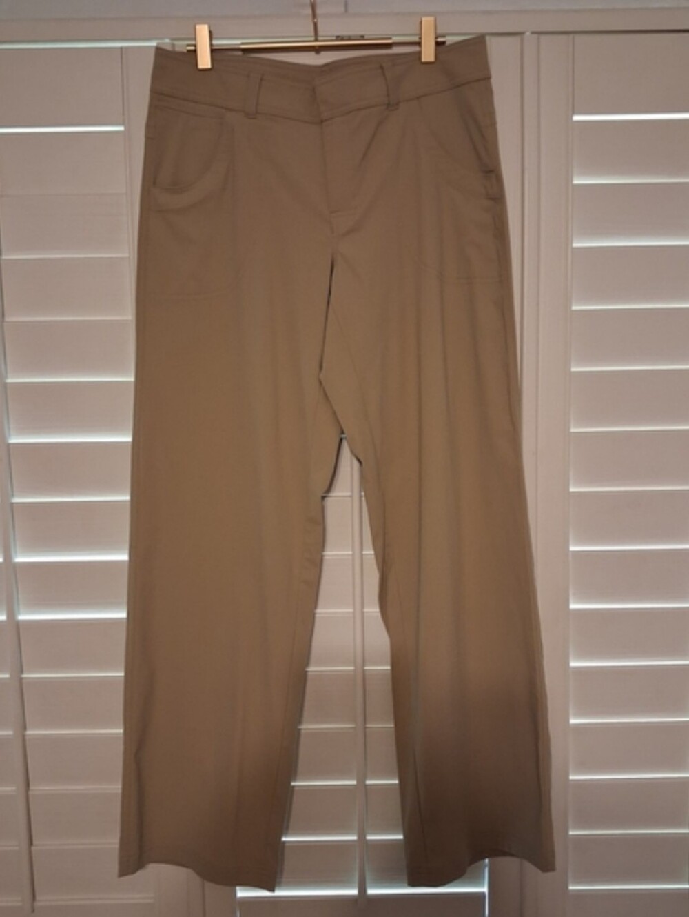 LUCY Activewear Hiking/Travel Pants size Medium
